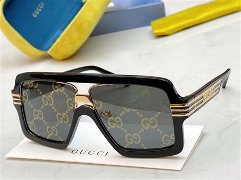 faux Gucci sunglasses